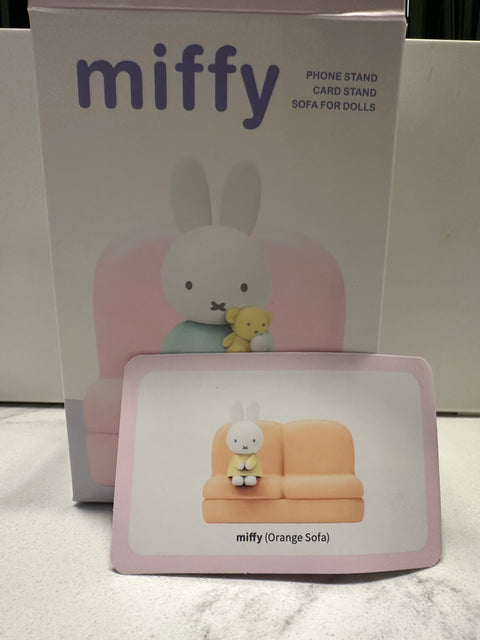 TDBF25 - Miffy Orange Couch