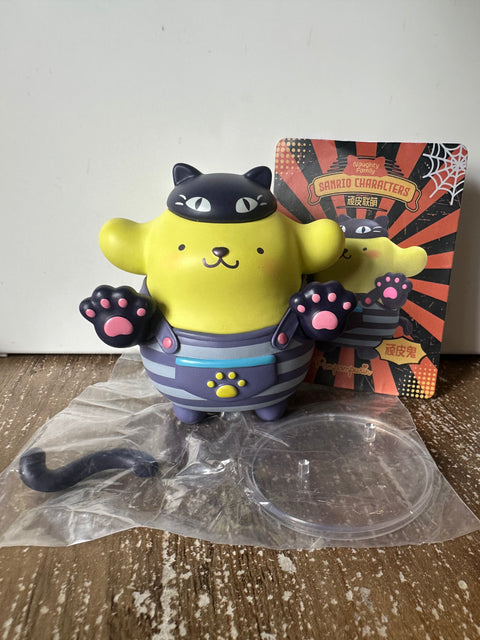 Sunday Claim Sale - Pompompurin Halloween scary cat