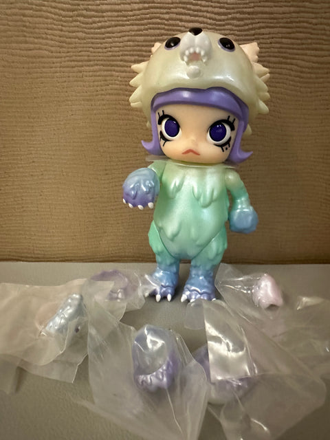 ToyDonut Claim Sale - Molly Instinct Rare Curio