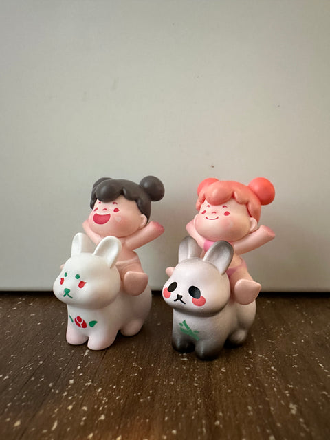 Woow Good Things Girls Riding Miniature Series