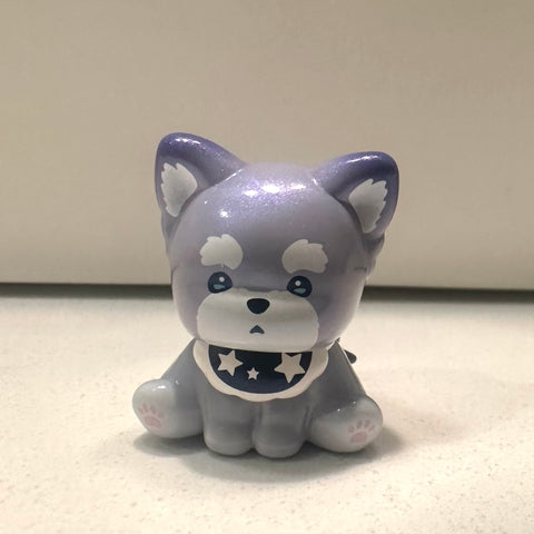 Strawberry Mousetta Dou Dou and Friends Mini Pets Series