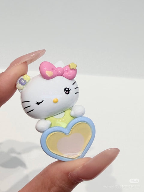 Moetch X Sanrio Sweetheart Energy Hello Kitty Hippers Blind Box Series 3