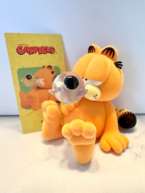 Sunday Claim Sale - Garfield ate too much