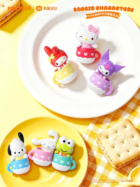 Moetch x Sanrio Magnetic Hugging Cup Miniature Series