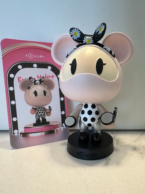 Sunday Claim sale - Marc Jacobs Esque Cosmo beauty bear
