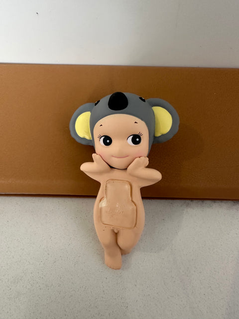 Sunday Claim Sale - Koala Hipper