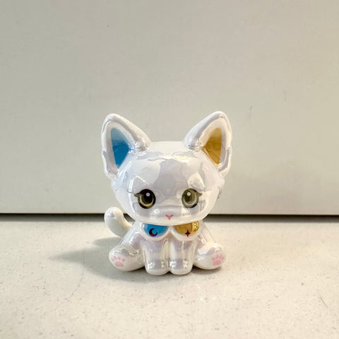 Strawberry Mousetta Dou Dou and Friends Mini Pets Series