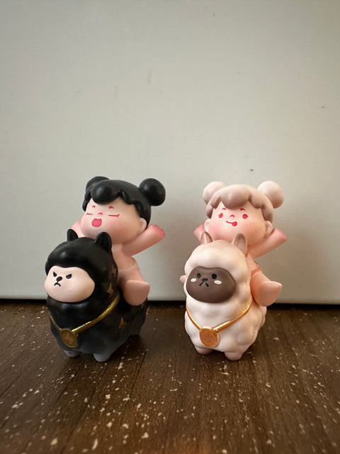 Woow Good Things Girls Riding Miniature Series