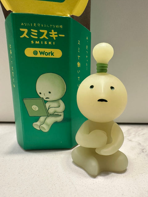 Sunday Claim Sale - Smiski great idea