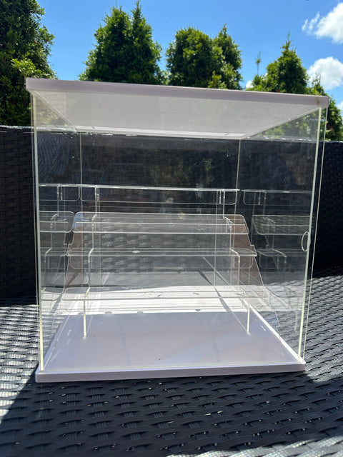 Sunday Claim Sale - Display Case (displayed before but great condition) you will get either a 3 tier or 4 tier. ***Pick up only!!!