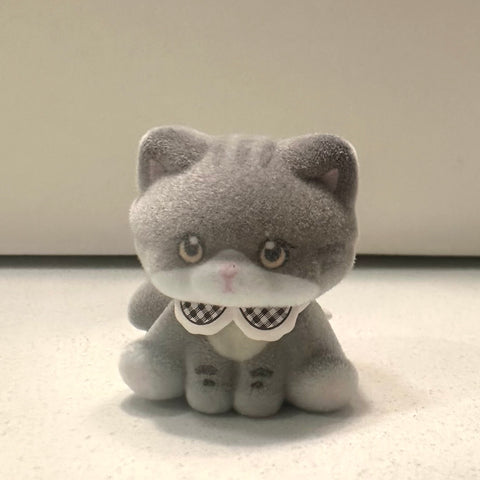 Strawberry Mousetta Dou Dou and Friends Mini Pets Series
