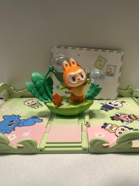 Sunday Claim sale - Labubu boook