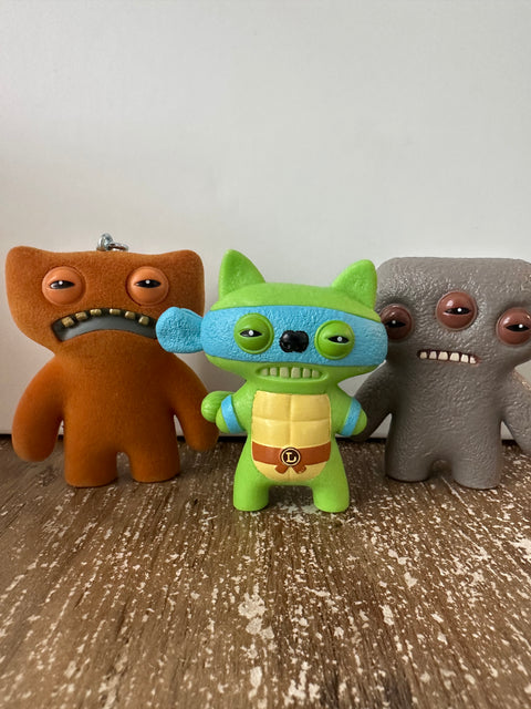 Sunday Claim Sale - A Trio of fuggler thugs thuggin' out