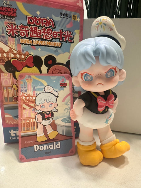 Sunday Claim Sale - Donald Duck Disney Dora