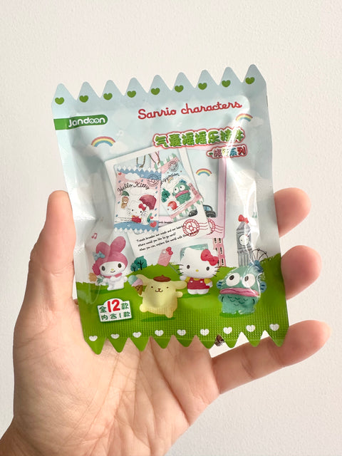 Jandoon Mini Sanrio Charms Blind Bag Series