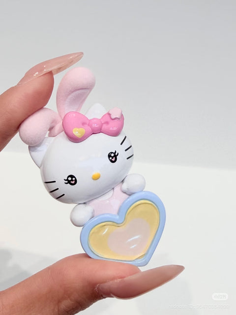 Moetch X Sanrio Sweetheart Energy Hello Kitty Hippers Blind Box Series 3