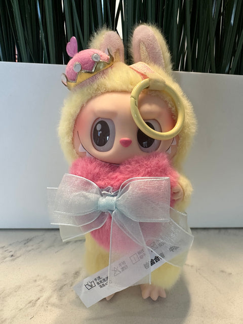 Sunday Claim Sale - Labubu lets checkmate