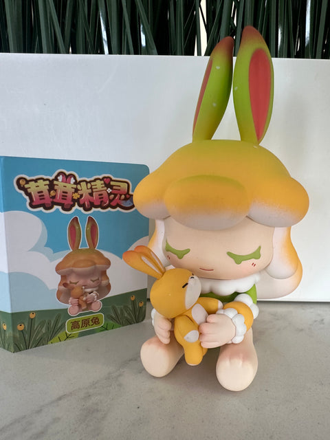 Sunday Claim Sale - Big Bunny holding baby bunny (By MiniToys)