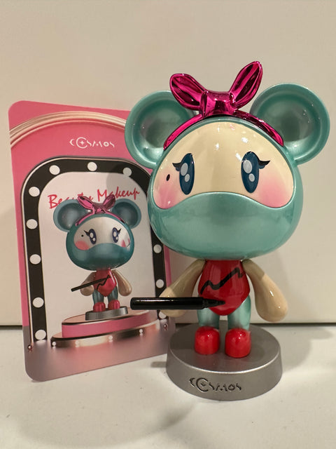 Sunday Claim Sale - Cosmo Bear Eyeliner Lover