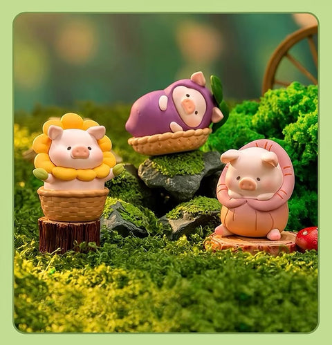 Lulu the Piggy Garden Miniatures Exclusive to 九木