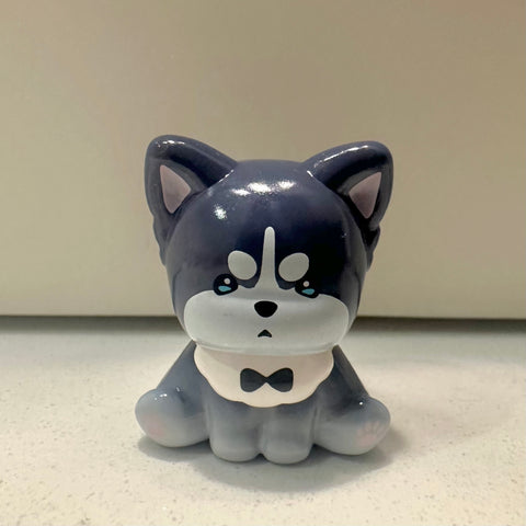 Strawberry Mousetta Dou Dou and Friends Mini Pets Series