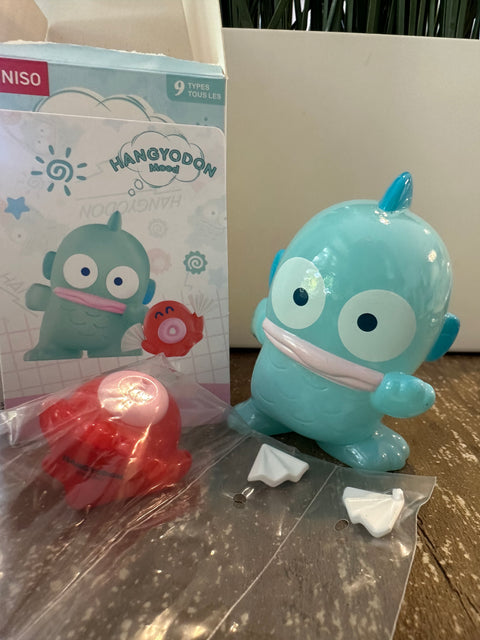 Sunday Claim Sale - Hangyodon dance
