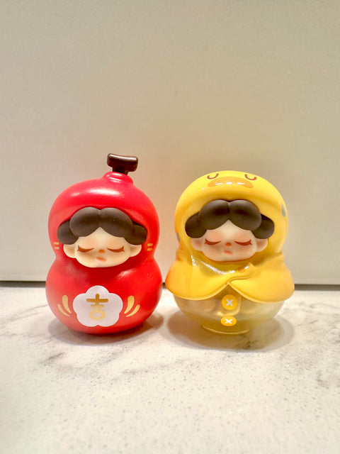 Sunday Claim Sale - Wendy duck and hulu pair