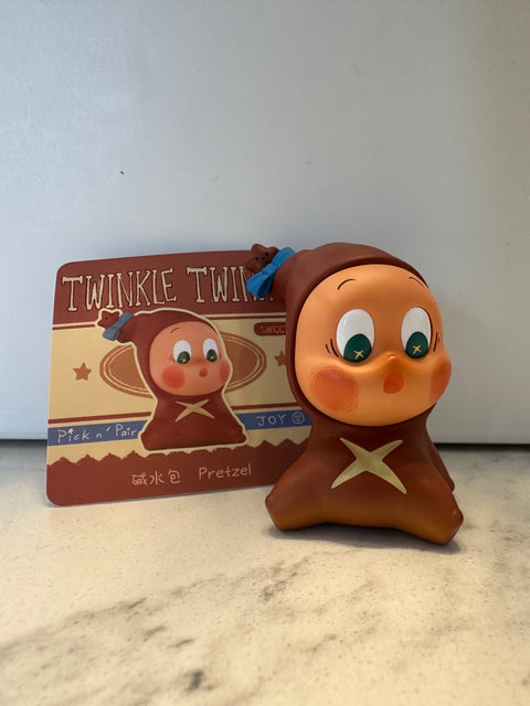Sunday Claim Sale - twinkle pretzel