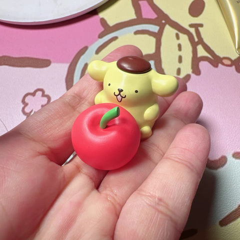Moetch Sanrio Cherry Cutie Mini Cuphangers