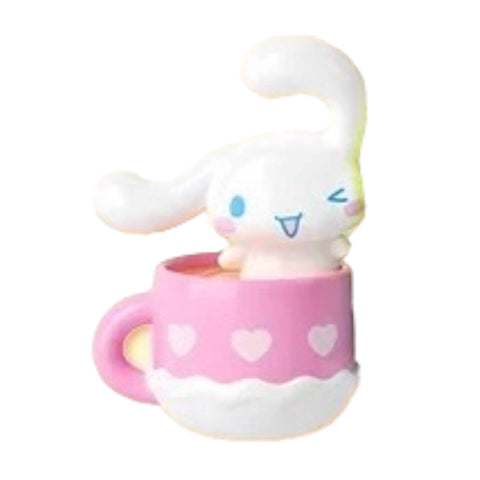 Moetch x Sanrio Magnetic Hugging Cup Miniature Series