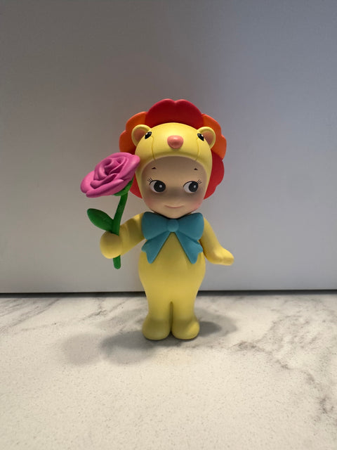 Sunday Claim Sale - Sonny Angel Flower