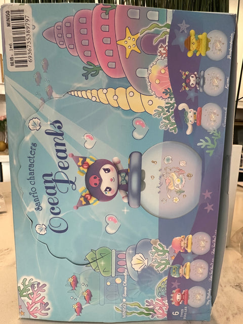 TDBF25 - Case of Sanrio jars