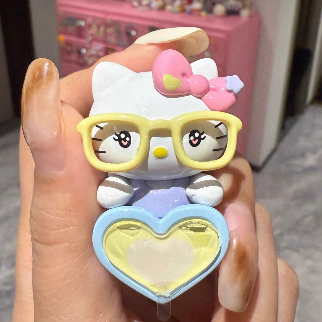 Moetch X Sanrio Sweetheart Energy Hello Kitty Hippers Blind Box