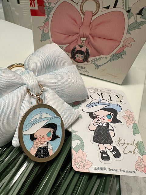 Sunday Claim Sale - Molly Daily Look Bow Scented Charm