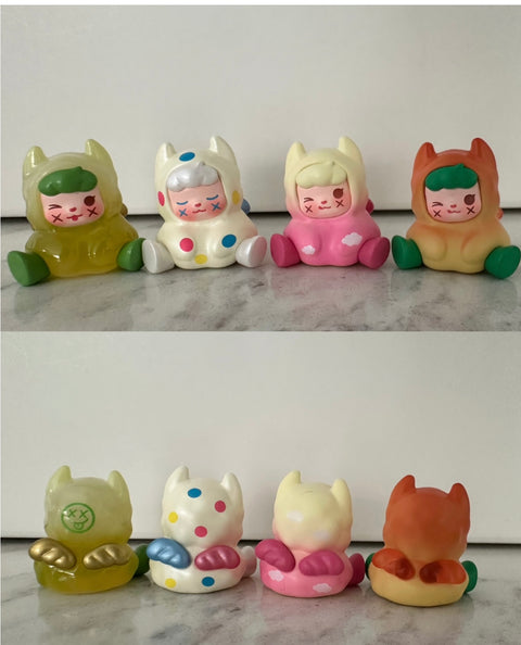 Sunday Claim Sale - Littlr Devil XXFU mini Angel lot (with Angel wings)