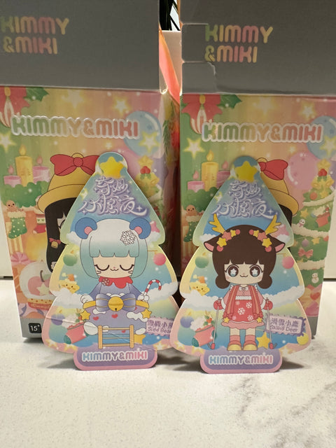 TDBF25 - Kimmy and Miki Christmas lot