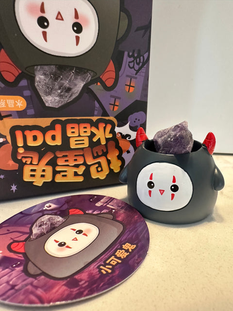 Sunday Claim Sale - Evil no face gemstone