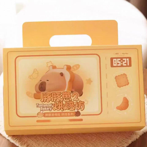 TuanTuan Zai Capybara Bread Bakery Miniature Series 2