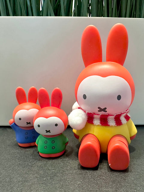 Sunday Claim Sale - Secret Orange miffy lot