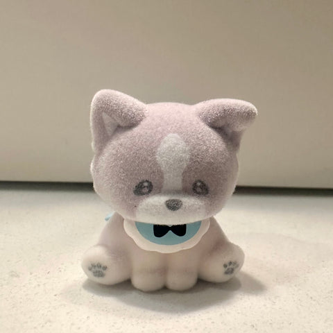 Strawberry Mousetta Dou Dou and Friends Mini Pets Series