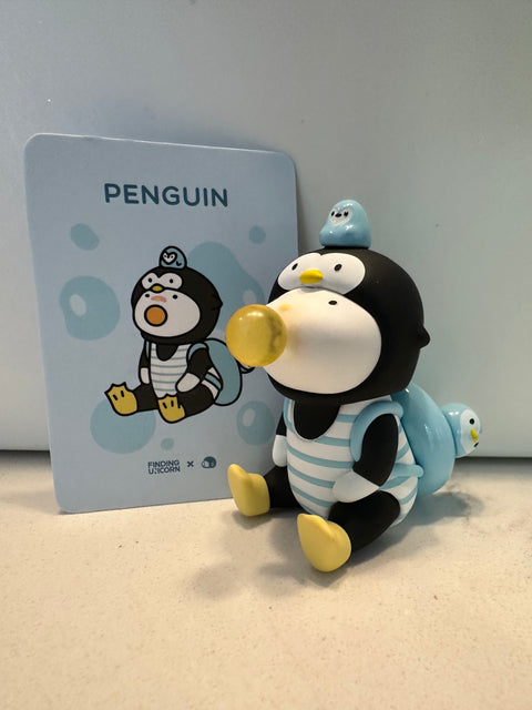 Sunday Claim sale - Repolar cute penguin