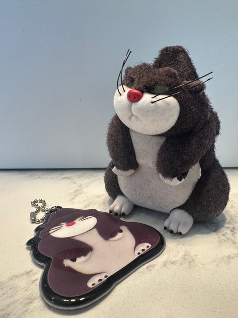 Sunday Claim Sale - That Disney cat that has the coarse flocked hair that feels like……….. (if u know u know)