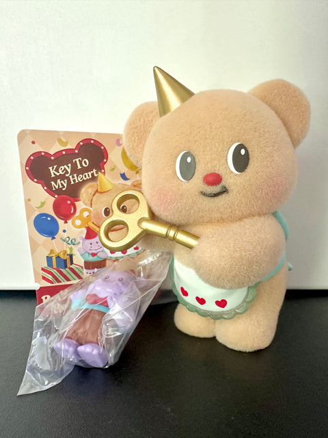 Sunday Claim Sale - Butter bear has the key