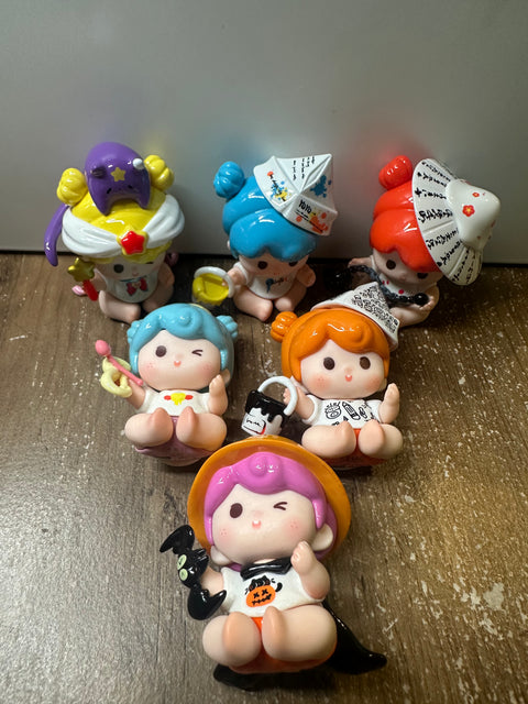 TDBF25 - mini girl lot