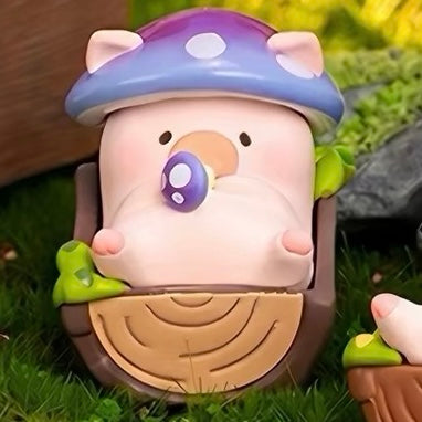 Lulu the Piggy Garden Miniatures Exclusive to 九木