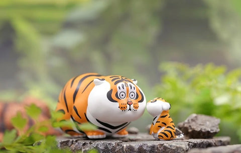 Pangu Fat Tiger and Baby